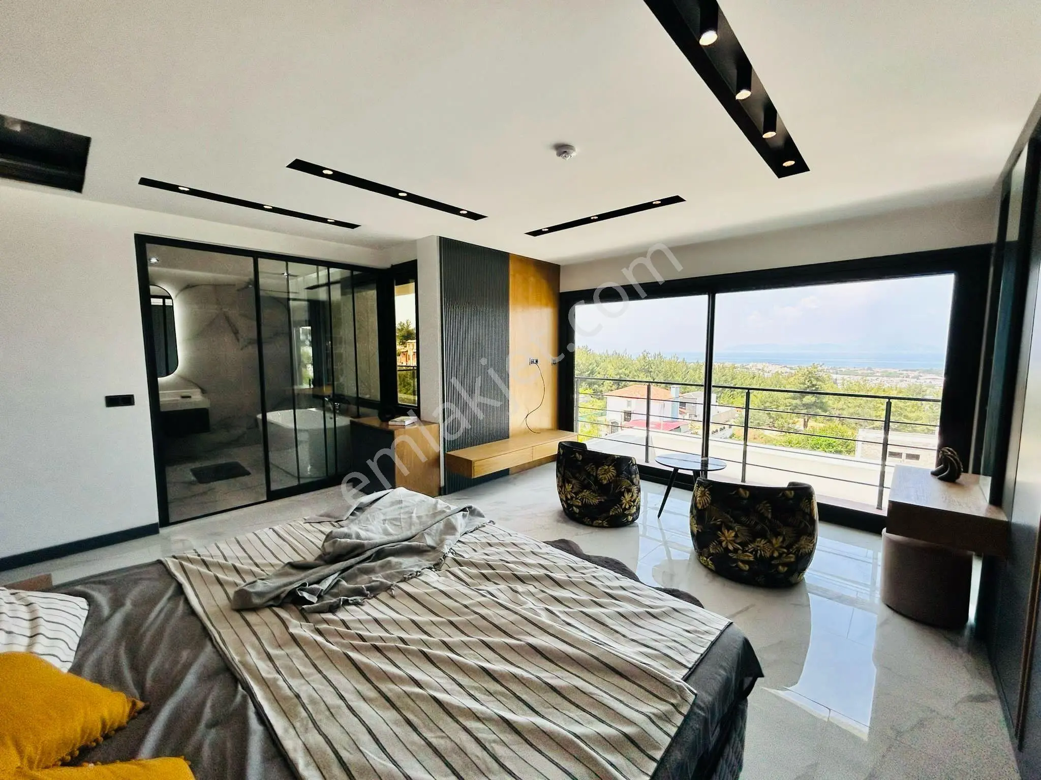 Kuşadası Soğucakta Tam Müstakil 4+2 Deniz Manzaralı Satılık Villa — fotoğraf 15