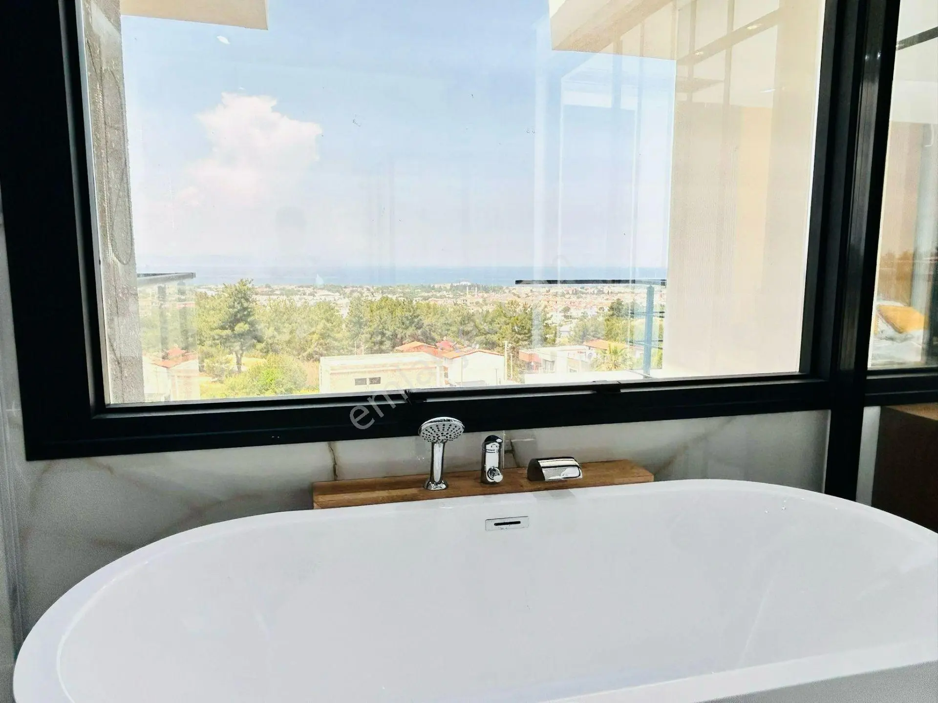 Kuşadası Soğucakta Tam Müstakil 4+2 Deniz Manzaralı Satılık Villa — fotoğraf 17