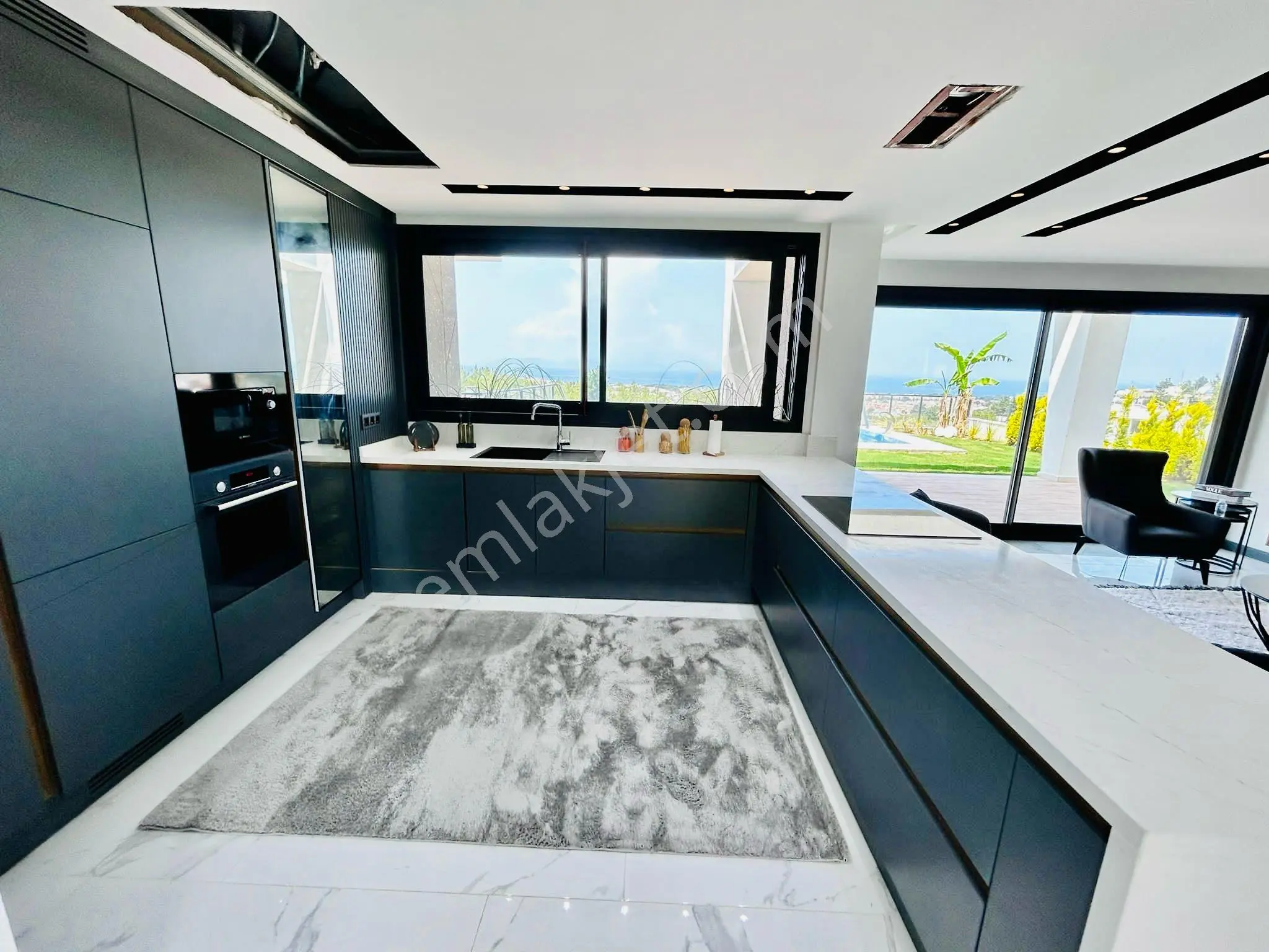 Kuşadası Soğucakta Tam Müstakil 4+2 Deniz Manzaralı Satılık Villa — fotoğraf 21