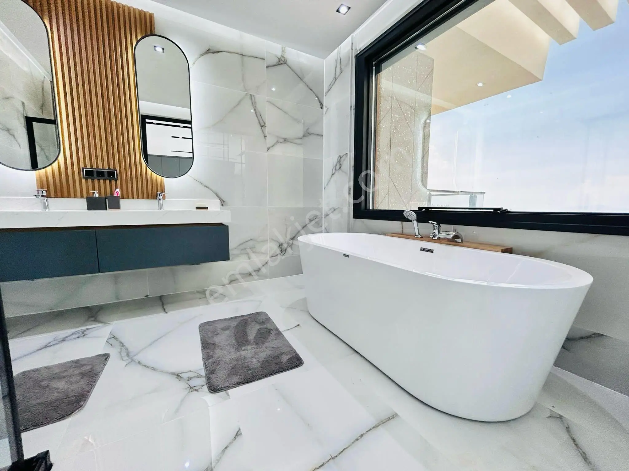 Kuşadası Soğucakta Tam Müstakil 4+2 Deniz Manzaralı Satılık Villa — fotoğraf 22