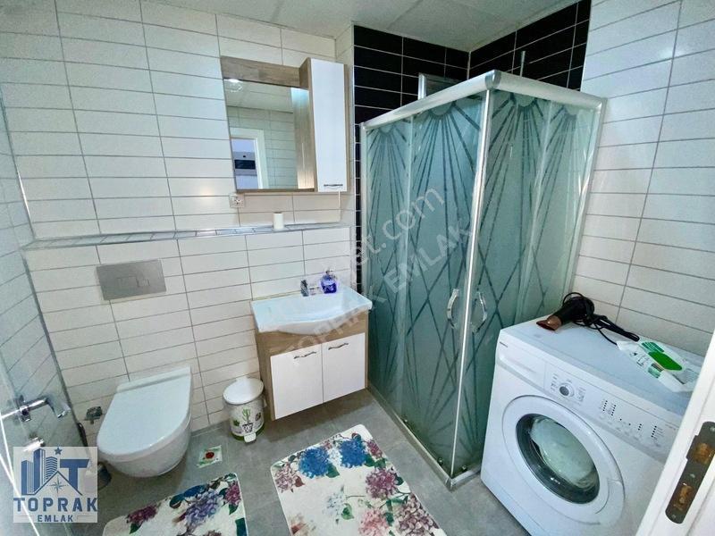 Toprak Emlak'tan Cadde Üzeri / Ara Kat / Kiracılı / Satılık 1+1 — fotoğraf 16