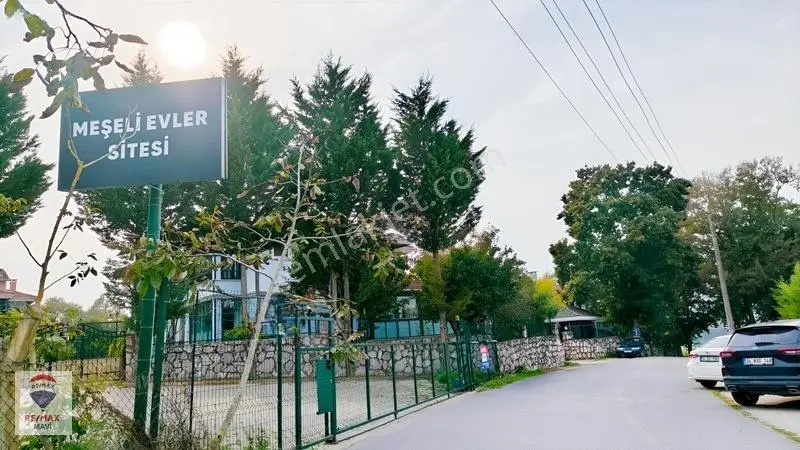 Remax Mavi'den Adapazarı/karaman, Doğa İçinde Geniş Bahçe Villa — fotoğraf 2