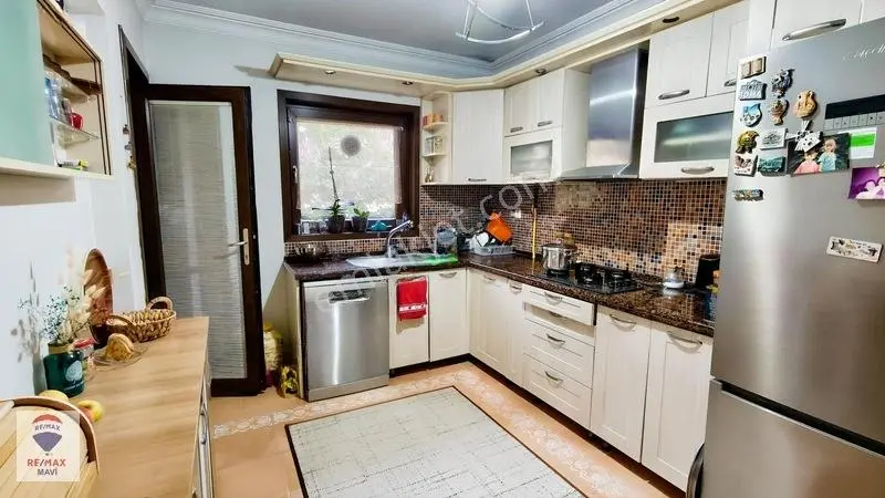 Remax Mavi'den Adapazarı/karaman, Doğa İçinde Geniş Bahçe Villa — fotoğraf 5