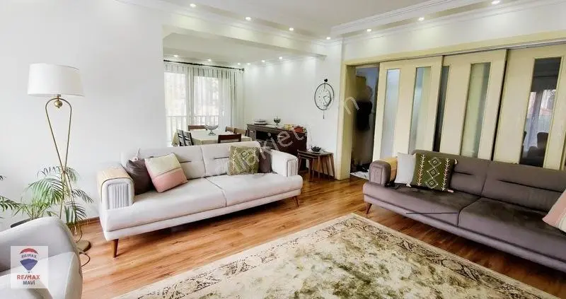 Remax Mavi'den Adapazarı/karaman, Doğa İçinde Geniş Bahçe Villa — fotoğraf 10