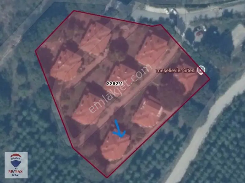 Remax Mavi'den Adapazarı/karaman, Doğa İçinde Geniş Bahçe Villa — fotoğraf 32