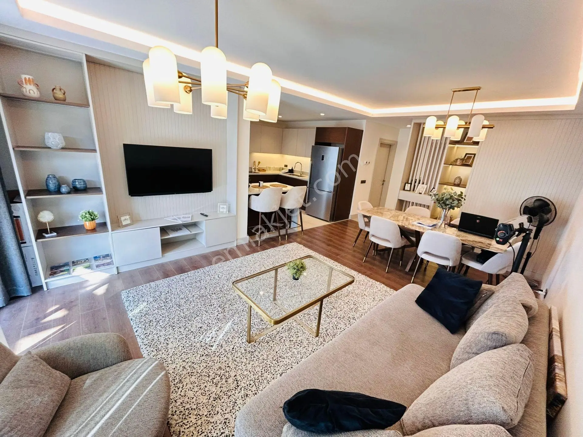 Kuşadası Soğucak Mah.de Deniz Manzaralı 4+1 Satılık Müstakil Villalar — fotoğraf 15