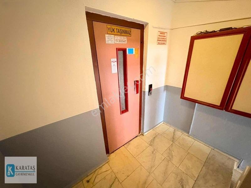 Cennetayağı'ında Ayrı Mutfaklı Asansörlü Merkezi Konum 3+1 — fotoğraf 3