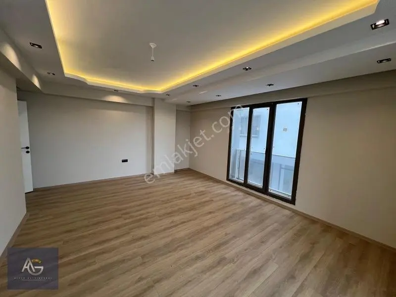 İstasyon Mah. 3+1 Ara Kat 160m2 Ultra Lüx Kredili Sıfır Daire — fotoğraf 3