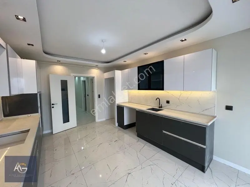 İstasyon Mah. 3+1 Ara Kat 160m2 Ultra Lüx Kredili Sıfır Daire — fotoğraf 7
