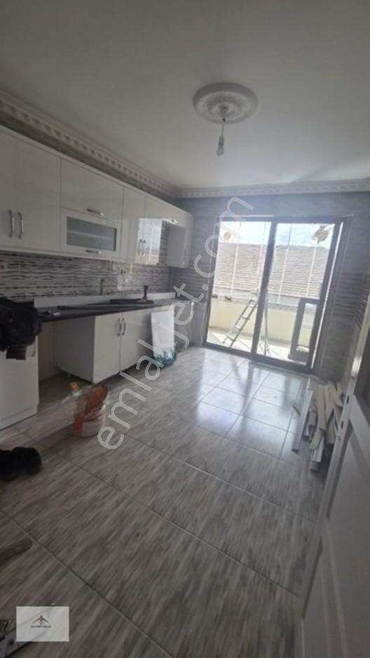 Carşı Merkezde Masrafsız İskanlı 3Cü Kat Satılık Yeni Daire