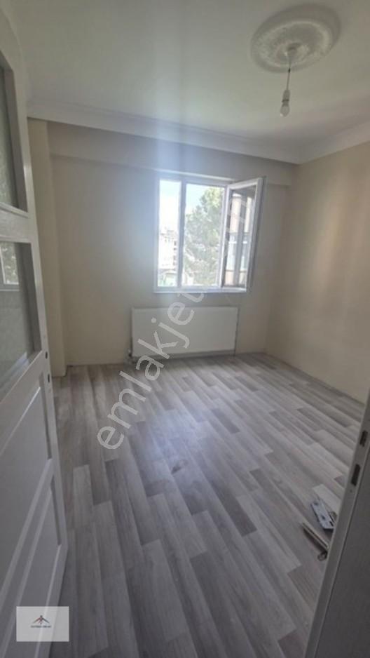 Carşı Merkezde Masrafsız İskanlı 3cü Kat Satılık Yeni Daire — fotoğraf 26