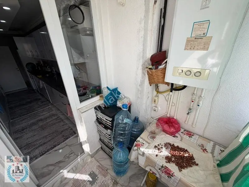 Eminevime Uygun Uğurmumcu Mh. 2+1 Asansörlü 5 Yıllık Lüx Daire — fotoğraf 11