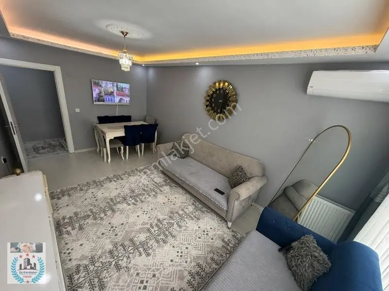 Eminevime Uygun Uğurmumcu Mh. 2+1 Asansörlü 5 Yıllık Lüx Daire — fotoğraf 16