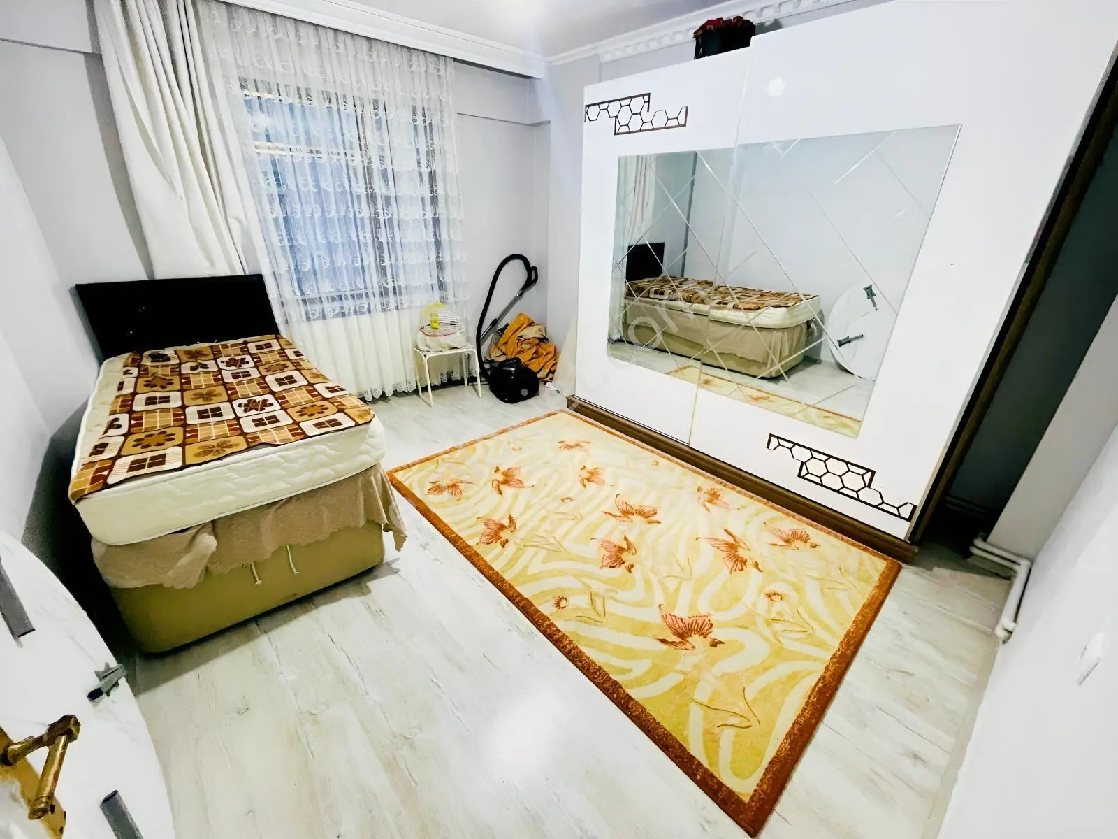 Özkan'dan Hürriyet Caddesi'nde 90m² Bakımlı-satılık 2+1 Daire — fotoğraf 18