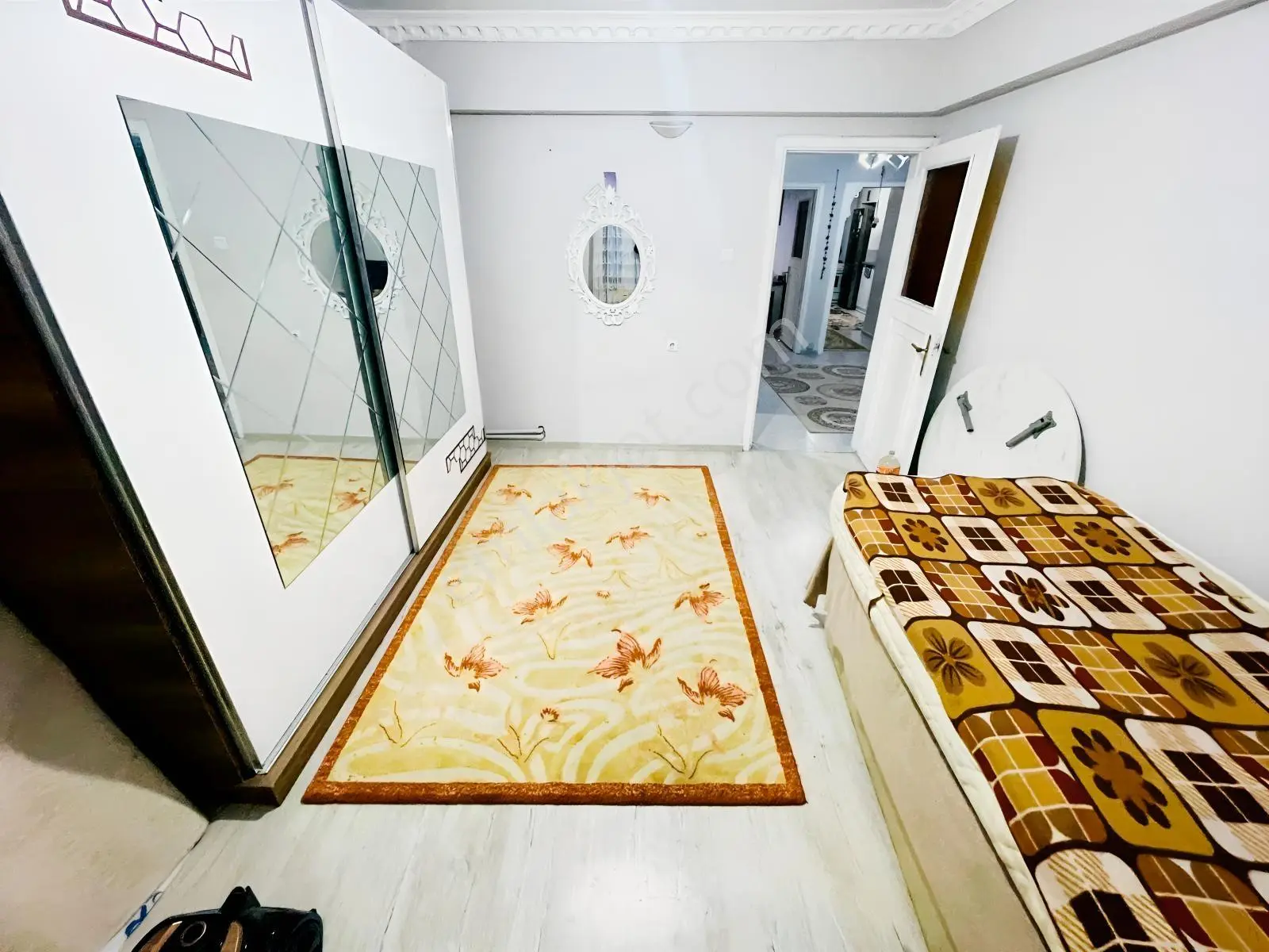 Özkan'dan Hürriyet Caddesi'nde 90m² Bakımlı-satılık 2+1 Daire — fotoğraf 19