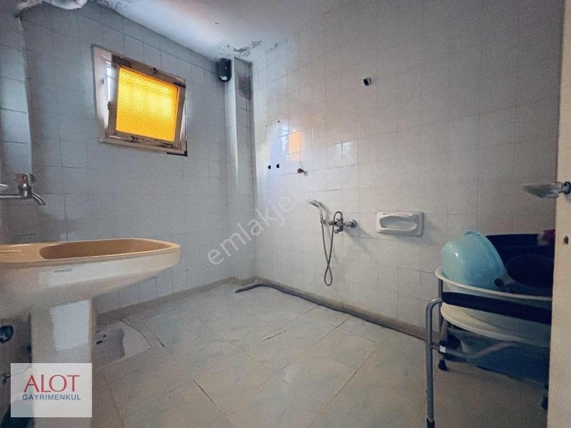 Üsküdar Küplüce Mahallesi Komple Satılık Bina — fotoğraf 16
