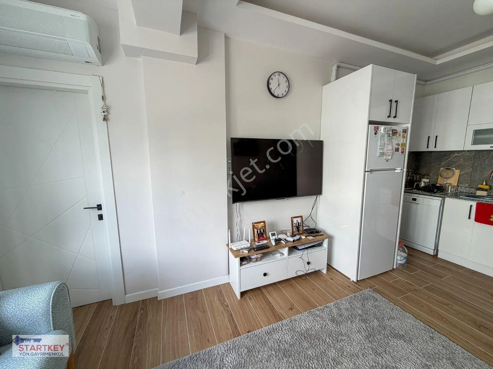 Startkey Yön'den Satılık 1+1 — fotoğraf 4