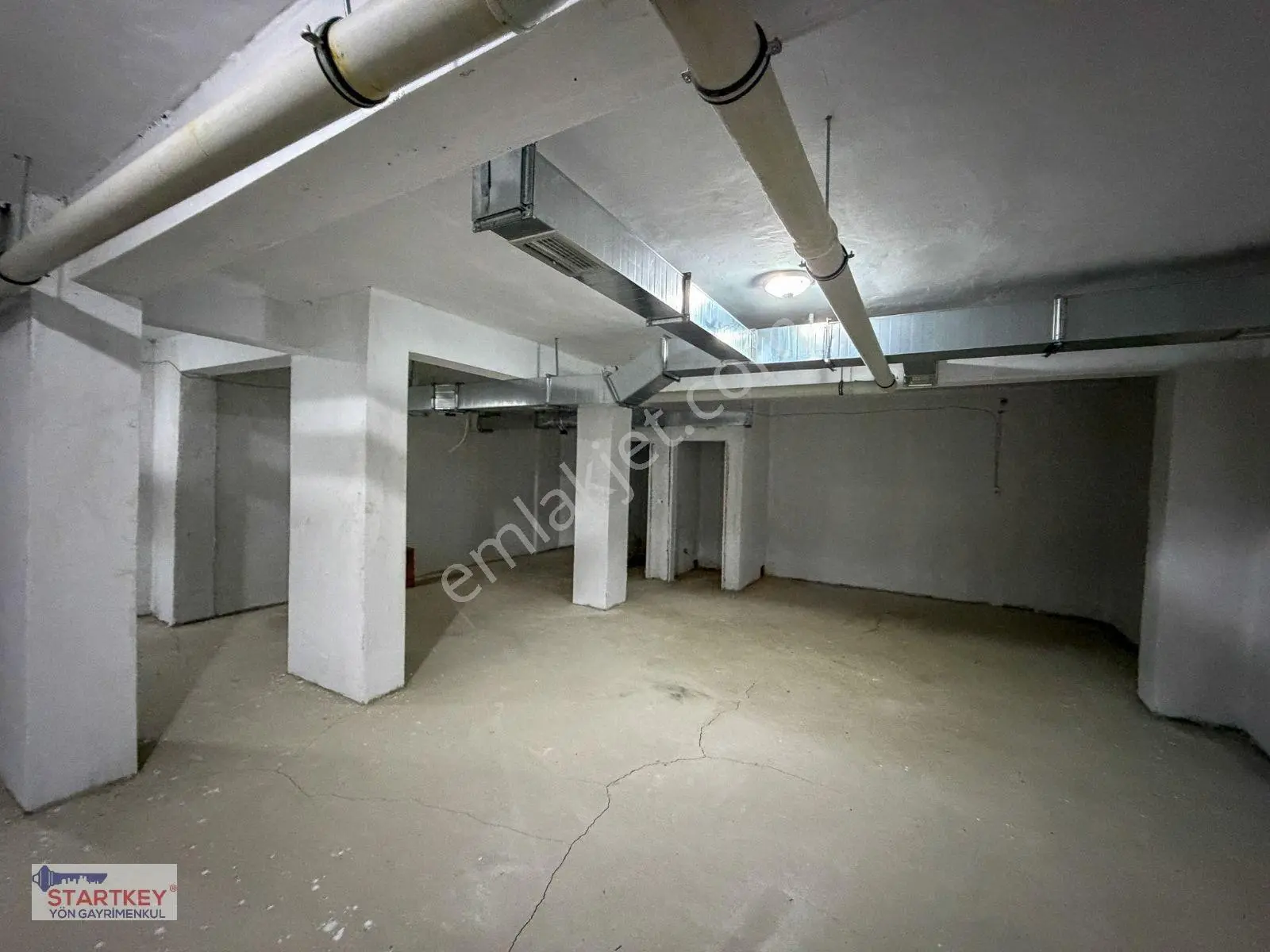 Startkey Yön'den Satılık 1+1 — fotoğraf 18