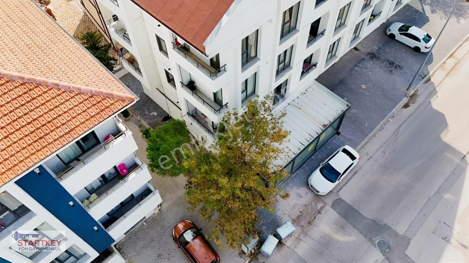 Startkey Yön'den Satılık 1+1 — fotoğraf 21