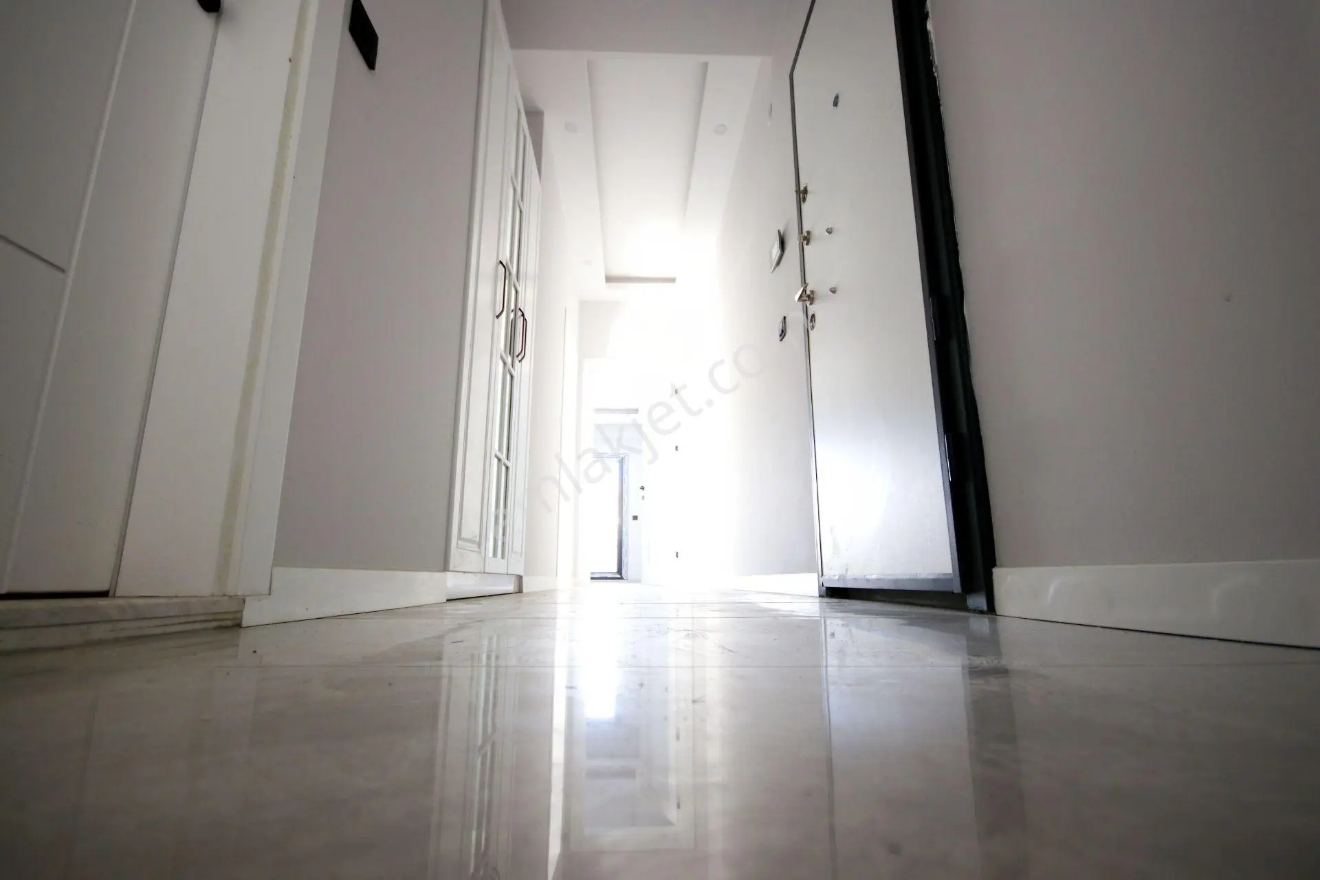 🛑🛑aktiften Akçay'da Satılık Kalitesi Fark Yaratan Sıfır Arakat Denize 150mt 2+1daire — fotoğraf 4