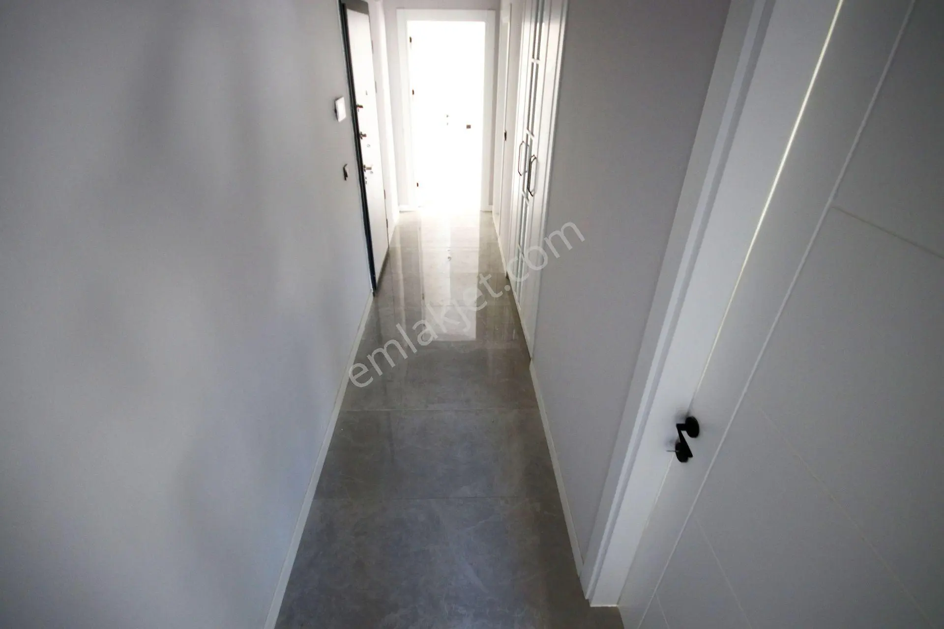 🛑🛑aktiften Akçay'da Satılık Kalitesi Fark Yaratan Sıfır Arakat Denize 150mt 2+1daire — fotoğraf 17