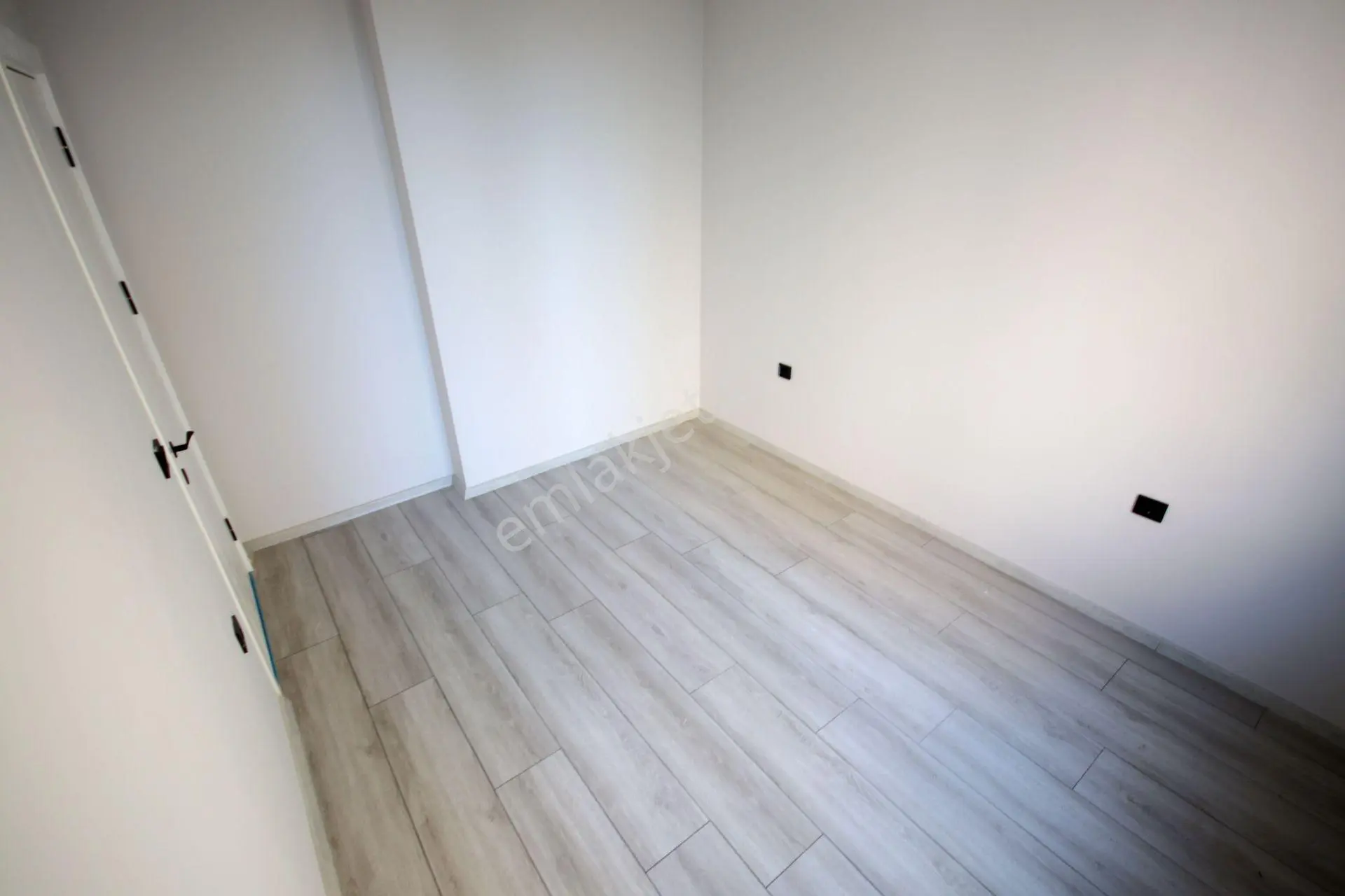 🛑🛑aktiften Akçay'da Satılık Kalitesi Fark Yaratan Sıfır Arakat Denize 150mt 2+1daire — fotoğraf 19