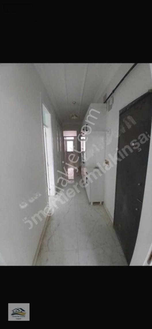 Kilis Ekrem Çetin Mah. De 2 Katlı, 120m, D. Gazlı ,garajlı Ev — fotoğraf 3