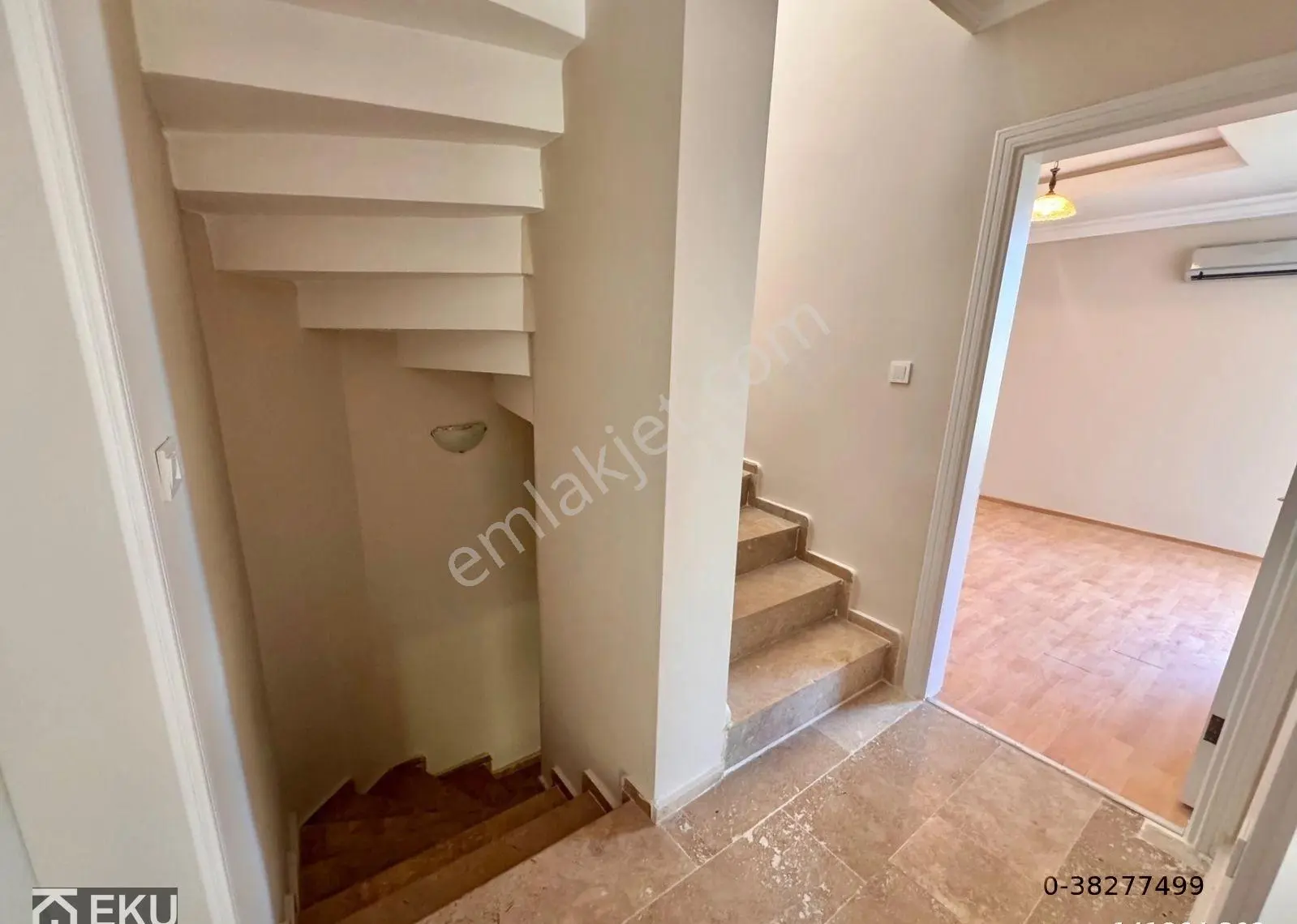 Kuşadası Bayraklıdede Mah. De Köşe Konum Geniş Bahçeli Satılık Villa — fotoğraf 8