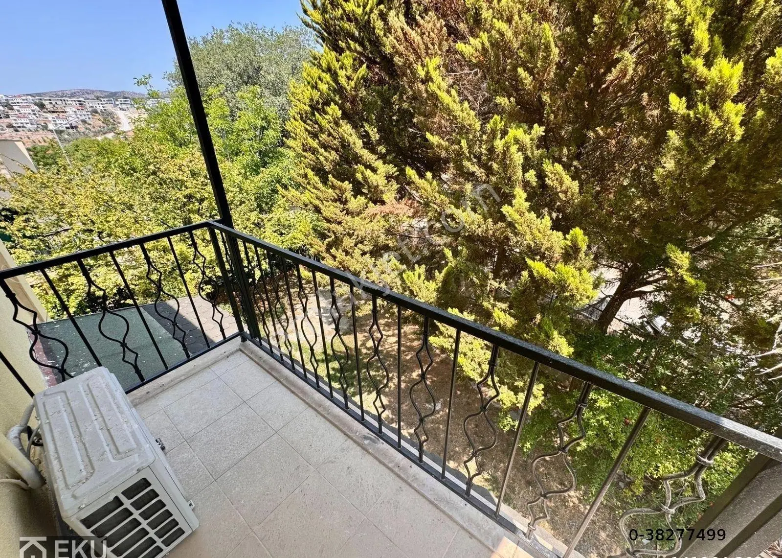 Kuşadası Bayraklıdede Mah. De Köşe Konum Geniş Bahçeli Satılık Villa — fotoğraf 14