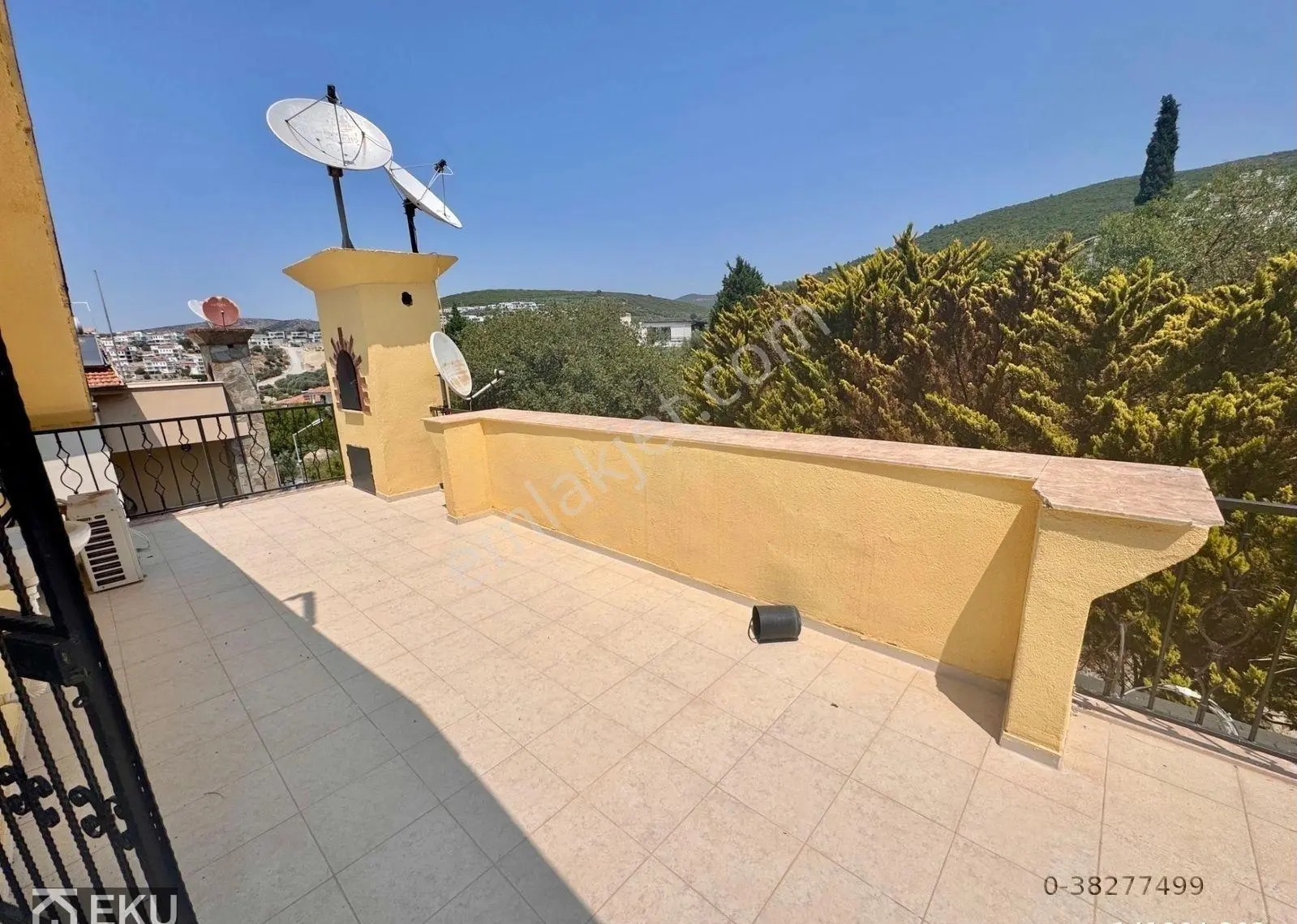 Kuşadası Bayraklıdede Mah. De Köşe Konum Geniş Bahçeli Satılık Villa — fotoğraf 16