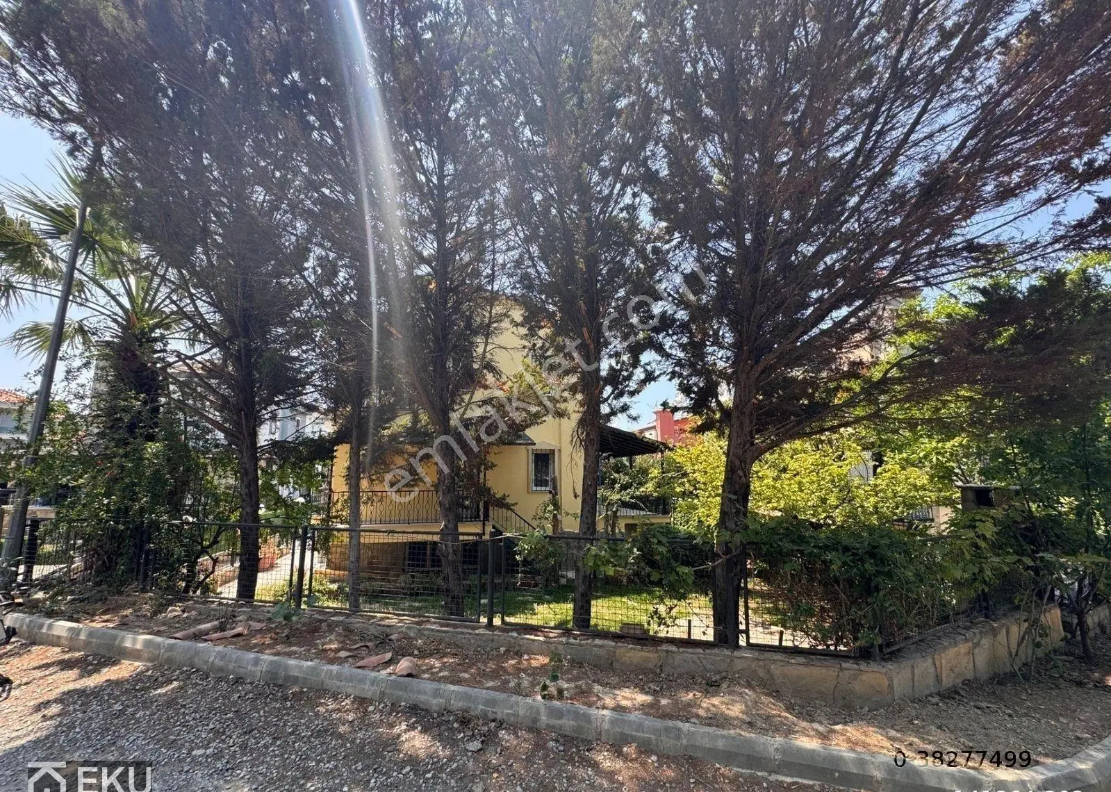 Kuşadası Bayraklıdede Mah. De Köşe Konum Geniş Bahçeli Satılık Villa — fotoğraf 34