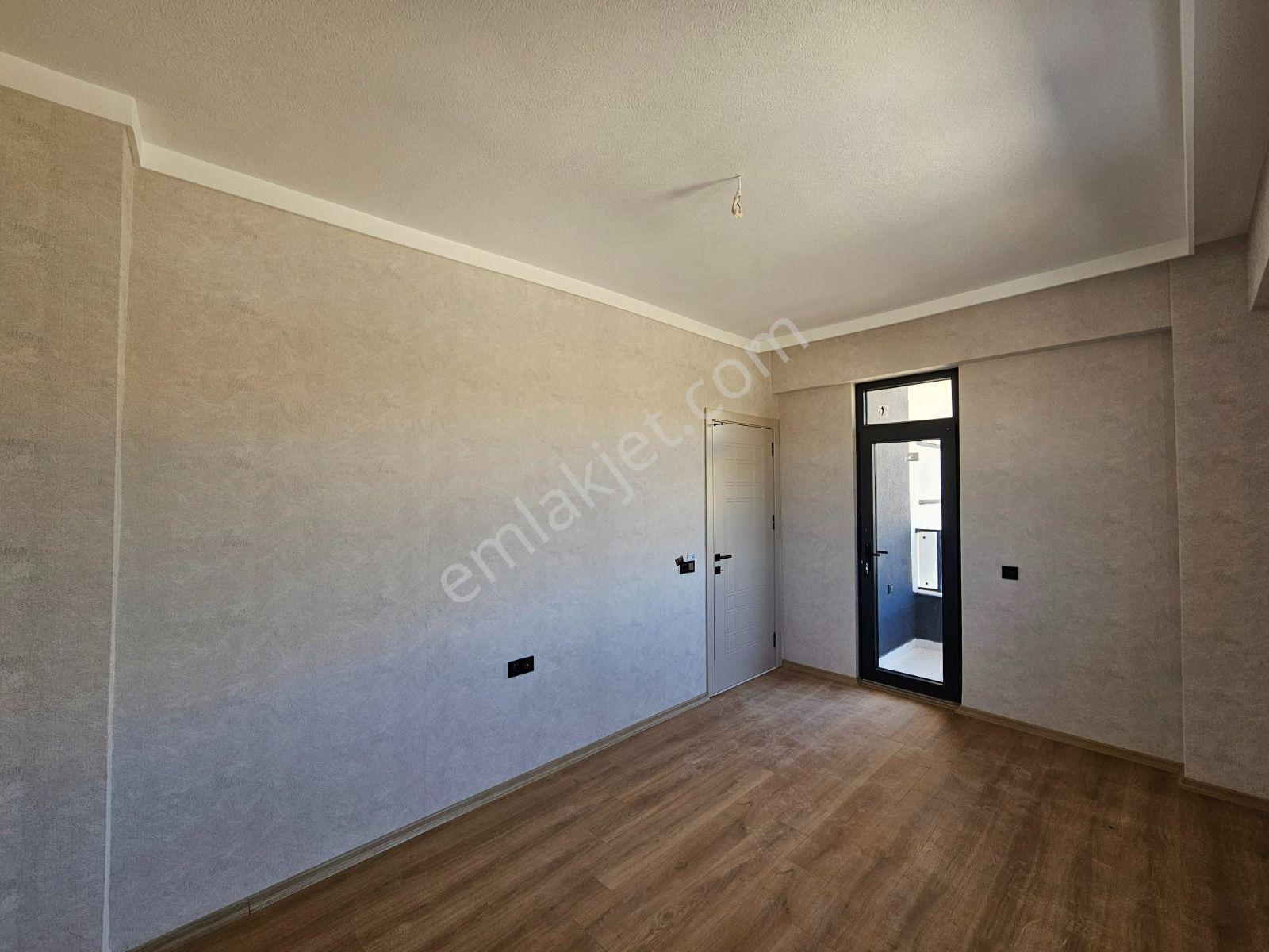 Başarı'dan Bu Fiyata Kaçmaz Sıfır 3+1 Üst Kat Daire — fotoğraf 17