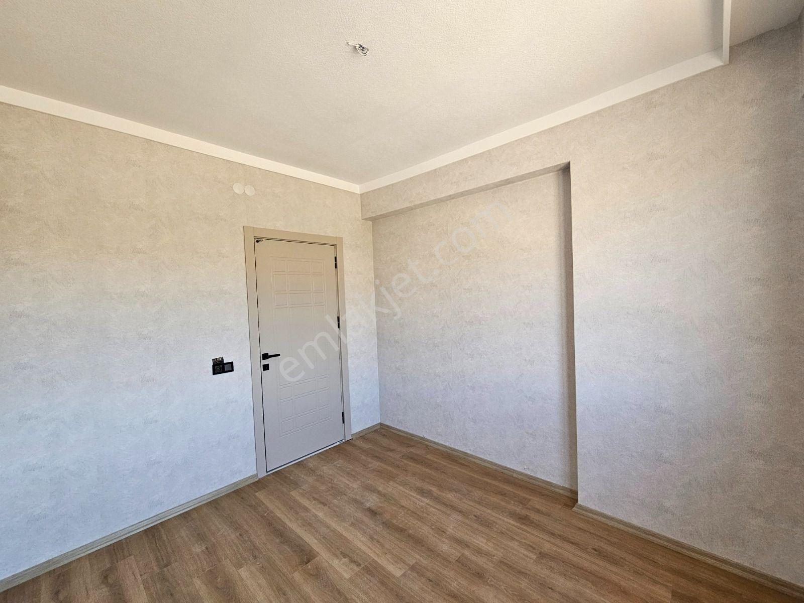 Başarı'dan Bu Fiyata Kaçmaz Sıfır 3+1 Üst Kat Daire — fotoğraf 21