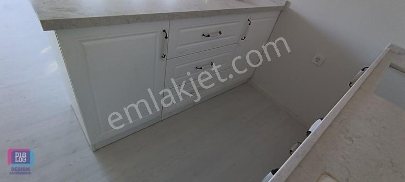 Foça'nın Kalbinde Tadilatlı Satılık 2+1 Daire — fotoğraf 7
