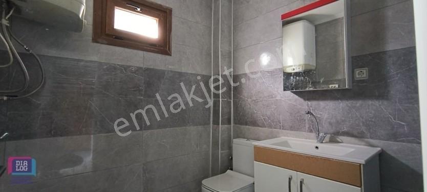 Foça'nın Kalbinde Tadilatlı Satılık 2+1 Daire — fotoğraf 15