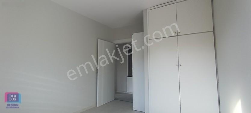 Foça'nın Kalbinde Tadilatlı Satılık 2+1 Daire — fotoğraf 24