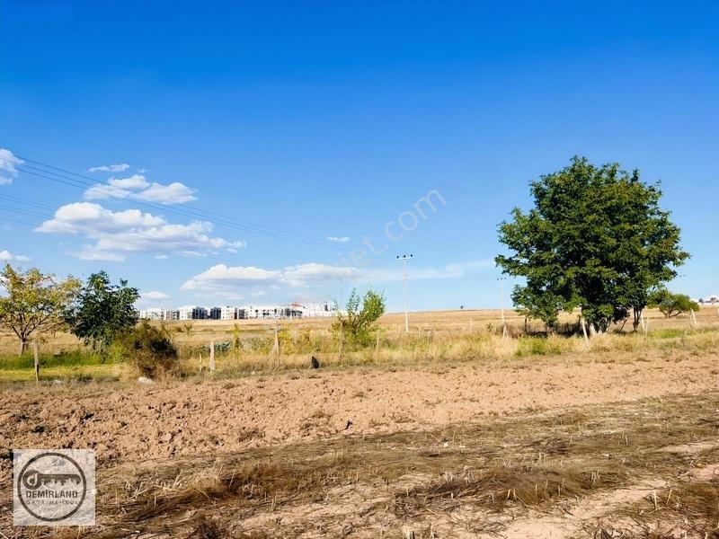 Demirland'dan Satılık Parmakören'de 3940m² İmara Yakın Tarla — fotoğraf 18