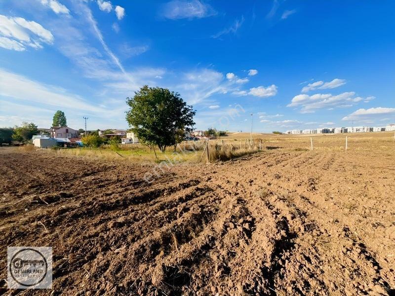 Demirland'dan Satılık Parmakören'de 3940m² İmara Yakın Tarla — fotoğraf 19