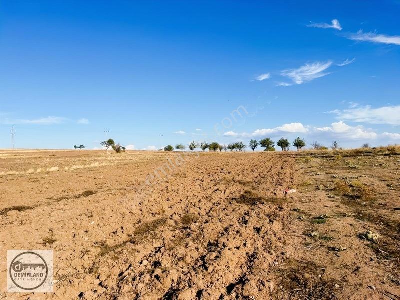 Demirland'dan Satılık Parmakören'de 3940m² İmara Yakın Tarla — fotoğraf 21