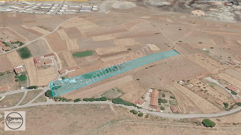 Demirland'dan Satılık Parmakören'de 3940m² İmara Yakın Tarla — fotoğraf 31