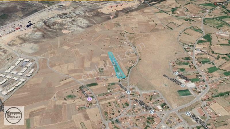Demirland'dan Satılık Parmakören'de 3940m² İmara Yakın Tarla — fotoğraf 33