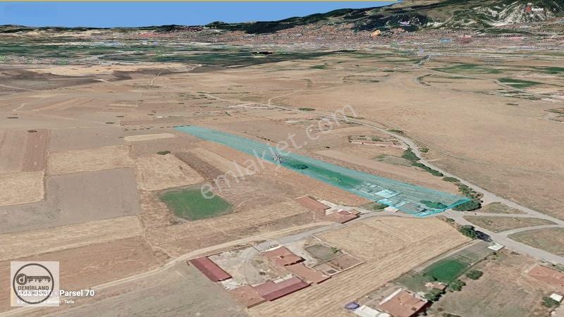 Demirland'dan Satılık Parmakören'de 3940m² İmara Yakın Tarla — fotoğraf 34