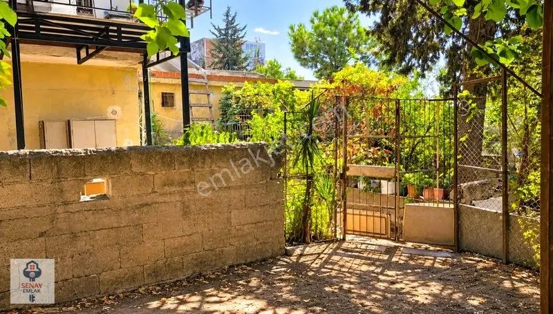 Seyhan/ismetpaşa'da Satılık 291 M² Arsa — fotoğraf 2