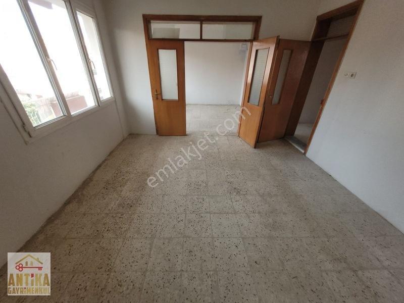 Kaçmaz Fiyata,Beşgöze Ve Hastaneye Çok Yakın,Az Masraflı Daire