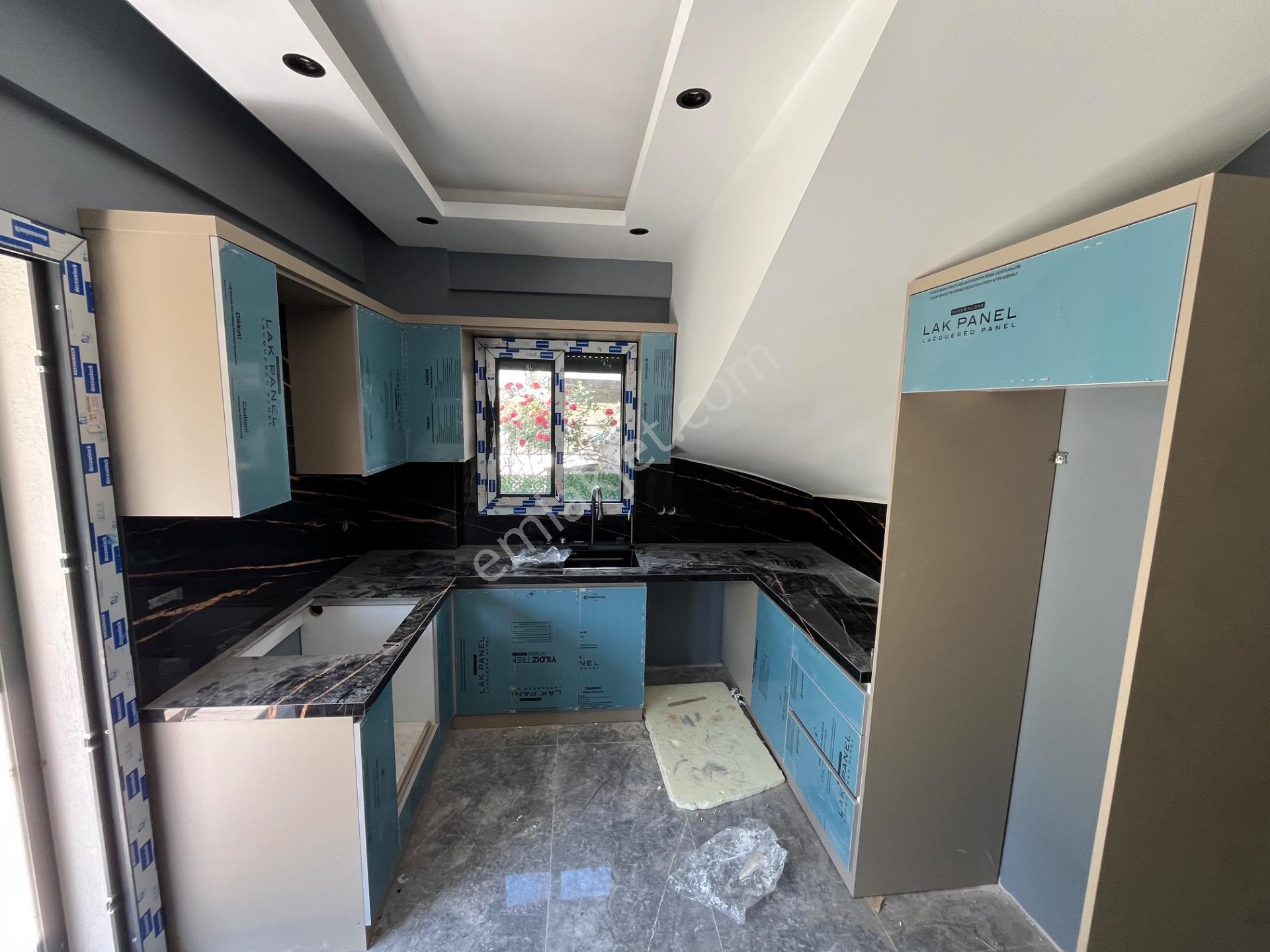 Denize 300 Metre | Geniş Müstakil Bahçeli Villa | 60 Ay Vade Fırsatı! — fotoğraf 14