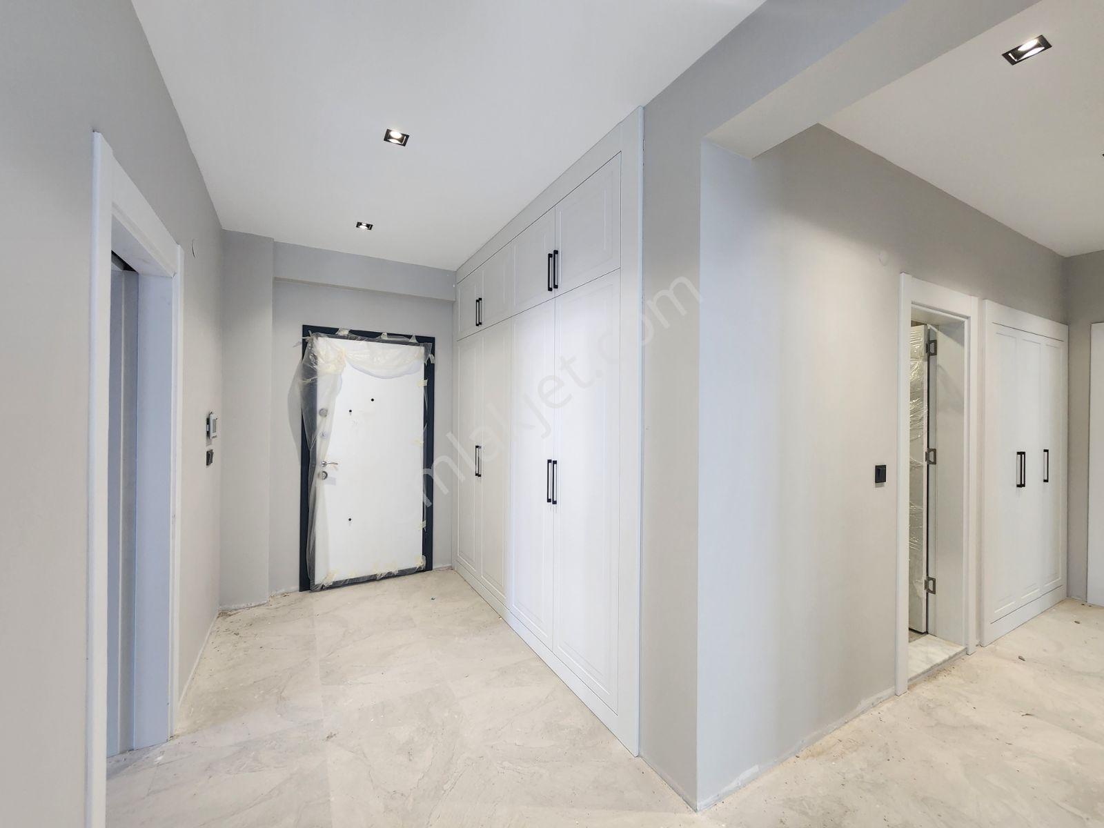 Çamlık 137'De, 205M2 Geniş Sosyal Donatılı Panoramik Manzara 3+1