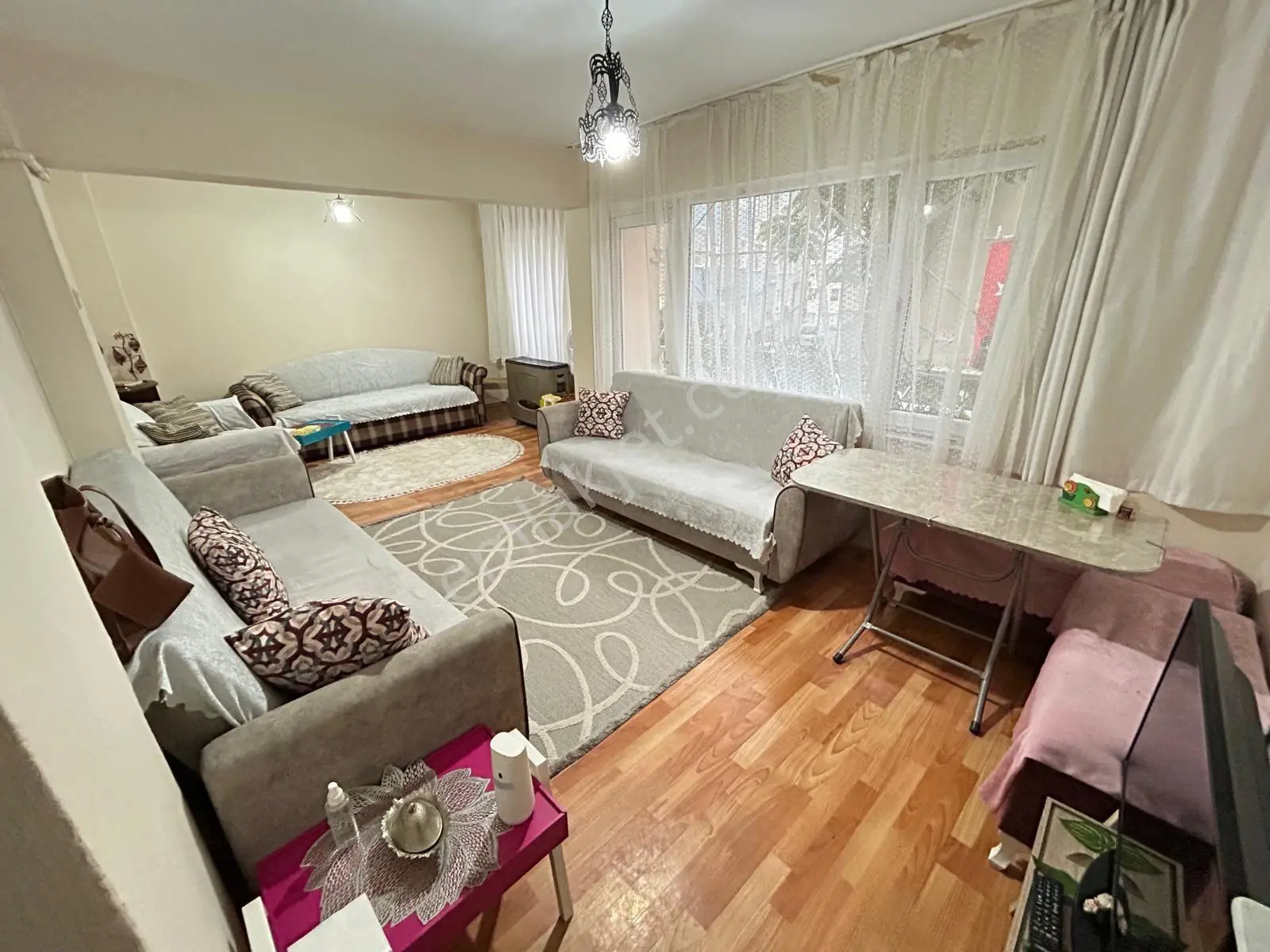 Bursa Kurtoğlunda 1+1 65m2 Yüksek Giriş D.sobalı Daire — fotoğraf 4