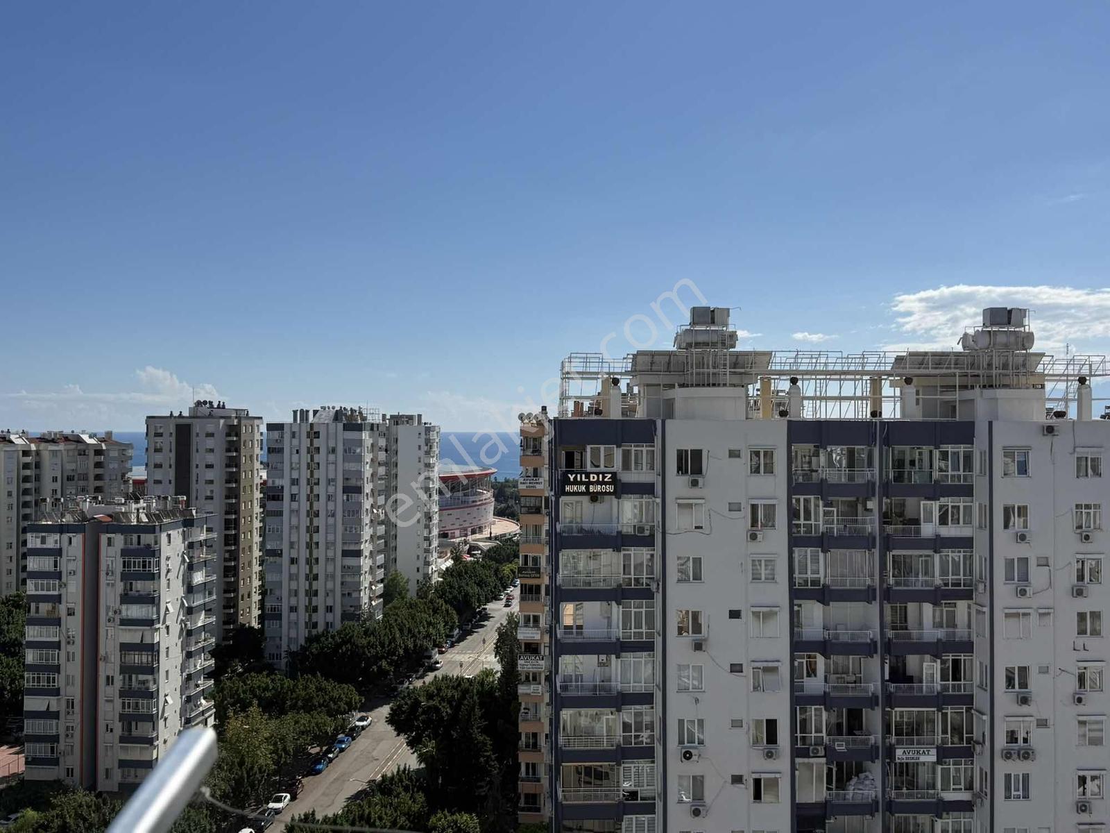 Meltem'de Merkezi Konumda 2+1 Satılık Daire — fotoğraf 10