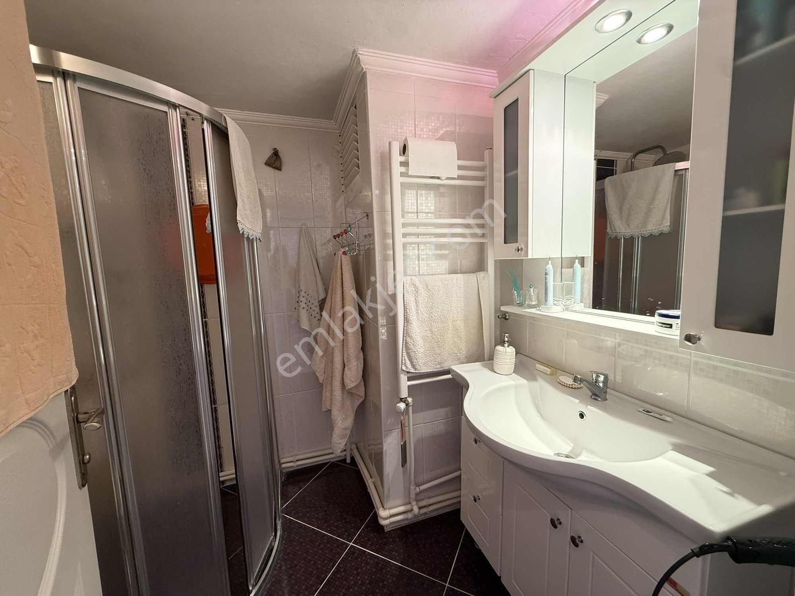 Meltem'de Merkezi Konumda 2+1 Satılık Daire — fotoğraf 13