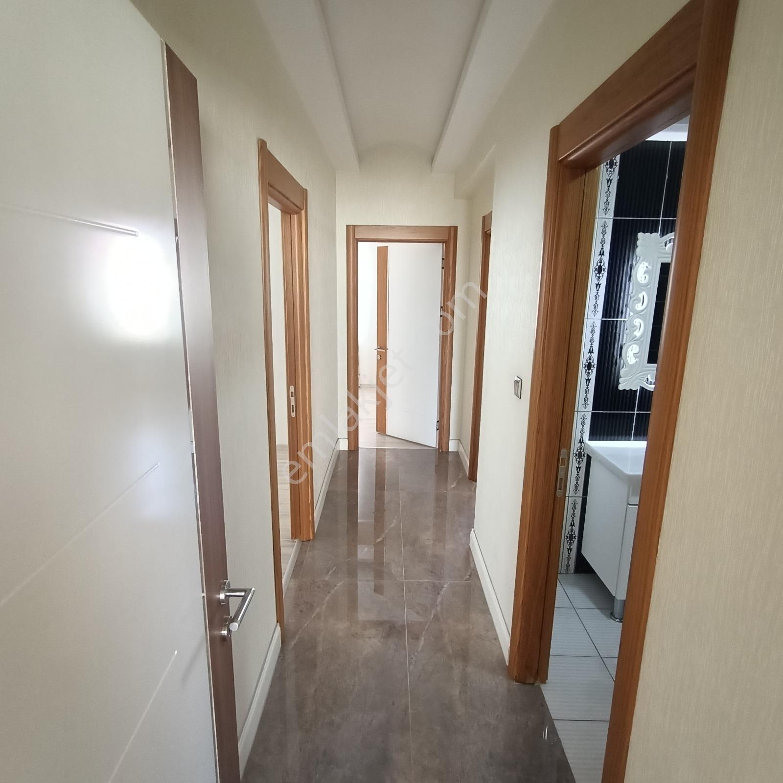 Satılık 4,5+1 Lüks Daire Yıldırım Beyazıt Mah. — fotoğraf 16